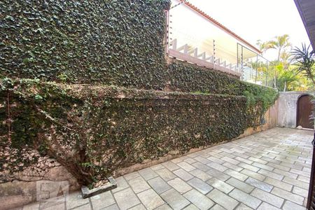 Casa à venda com 544m², 4 quartos e 3 vagasVista da Sala de Estar