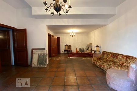 Casa à venda com 544m², 4 quartos e 3 vagasSala de Estar