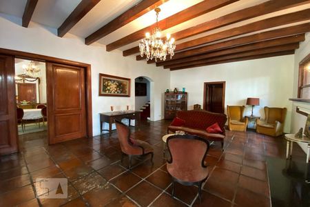 Sala de casa à venda com 4 quartos, 544m² em Jardim Guedala, São Paulo