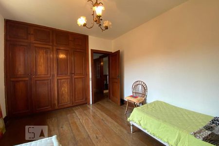 Casa à venda com 544m², 4 quartos e 3 vagasQuarto 3