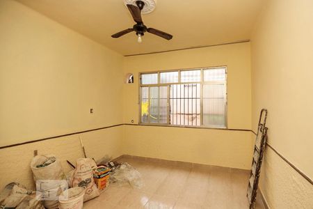 Sala de apartamento para alugar com 2 quartos, 90m² em Piedade, Rio de Janeiro