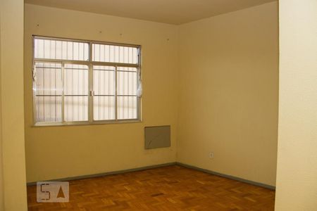 Suíte de apartamento para alugar com 1 quarto, 54m² em Madureira, Rio de Janeiro