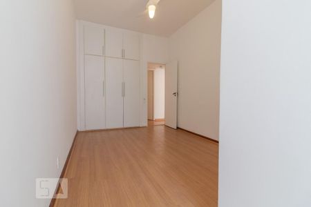 Apartamento para alugar com 88m², 2 quartos e 1 vaga Apartamento para alugar com 88m², 2 quartos e 1 vagaQuarto