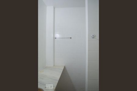 Apartamento para alugar com 200m², 2 quartos e 1 vaga Apartamento para alugar com 200m², 2 quartos e 1 vagaBANHEIRO