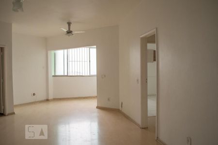 SALA de apartamento para alugar com 2 quartos, 200m² em Centro, Nova Iguaçu