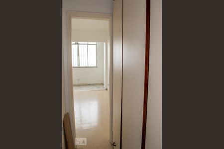 Apartamento para alugar com 200m², 2 quartos e 1 vaga Apartamento para alugar com 200m², 2 quartos e 1 vagaCLOSET