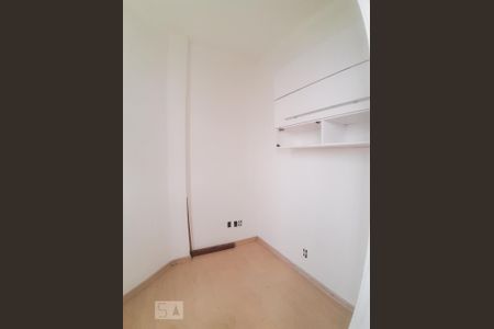 Apartamento para alugar com 200m², 2 quartos e 1 vaga Apartamento para alugar com 200m², 2 quartos e 1 vagaQUARTO DE SERVIÇO