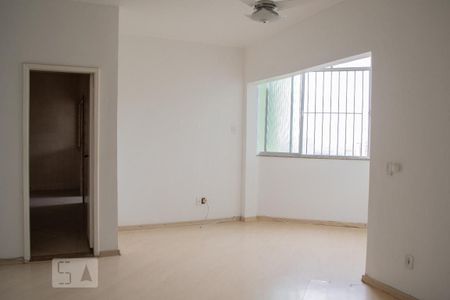 Apartamento para alugar com 200m², 2 quartos e 1 vaga Apartamento para alugar com 200m², 2 quartos e 1 vagaSALA