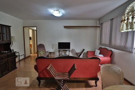 Sala de apartamento à venda com 3 quartos, 150m² em Cerqueira César, São Paulo