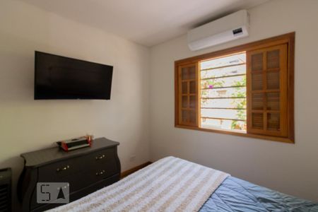 Casa à venda com 100m², 2 quartos e 2 vagasQuarto 2