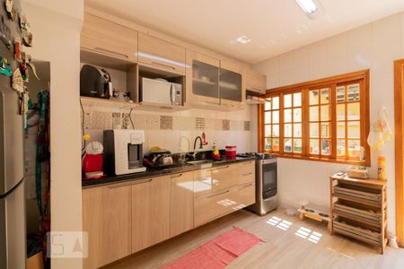 Casa à venda com 100m², 2 quartos e 2 vagasCozinha