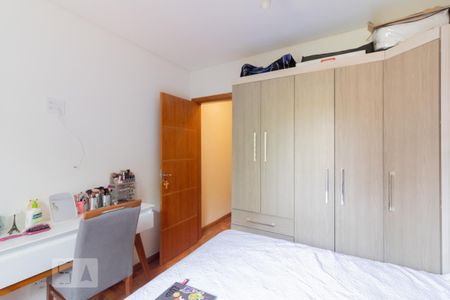 Casa à venda com 100m², 2 quartos e 2 vagasQuarto 1