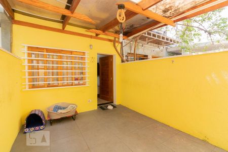 Casa à venda com 100m², 2 quartos e 2 vagasGaragem