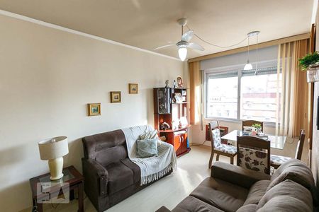 Sala de apartamento para alugar com 1 quarto, 49m² em Centro Histórico, Porto Alegre