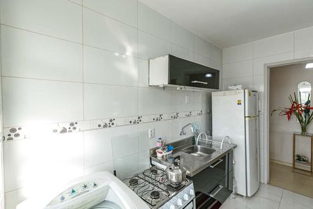 Apartamento à venda com 49m², 1 quarto e sem vaga Apartamento à venda com 49m², 1 quarto e sem vagaCozinha