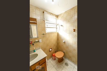 Banheiro de apartamento para alugar com 1 quarto, 49m² em Centro Histórico, Porto Alegre