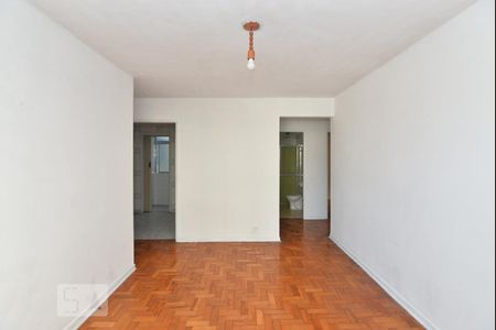 Apartamento para alugar com 80m², 3 quartos e sem vagaSala