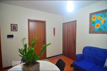 Sala de apartamento à venda com 3 quartos, 110m² em Centro, Canoas