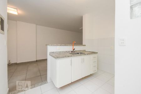 Apartamento para alugar com 80m², 2 quartos e sem vagaCozinha