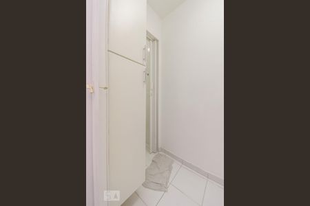 Apartamento para alugar com 80m², 2 quartos e sem vagaÁrea de Serviço