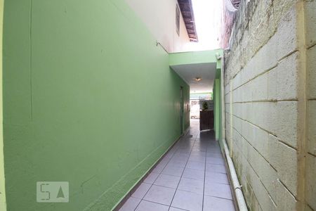Casa à venda com 110m², 2 quartos e 2 vagas Casa à venda com 110m², 2 quartos e 2 vagasQuintal