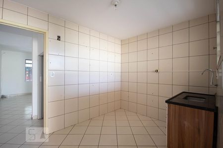 Casa à venda com 110m², 2 quartos e 2 vagas Casa à venda com 110m², 2 quartos e 2 vagasCozinha