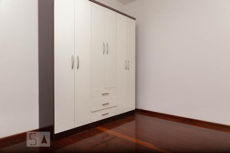 Suíte de apartamento para alugar com 3 quartos, 110m² em Brasil, Uberlândia