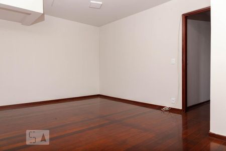 Sala de apartamento para alugar com 3 quartos, 110m² em Brasil, Uberlândia