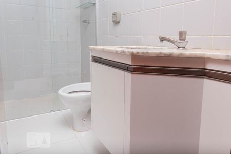 Apartamento para alugar com 110m², 3 quartos e 1 vaga Apartamento para alugar com 110m², 3 quartos e 1 vagaBanheiro social