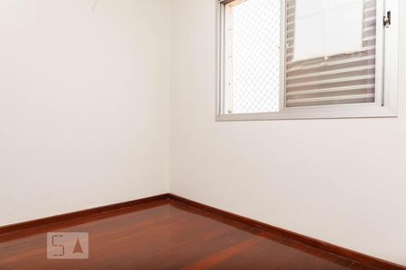 Apartamento para alugar com 110m², 3 quartos e 1 vaga Apartamento para alugar com 110m², 3 quartos e 1 vagaQuarto 2