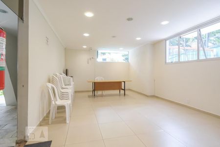 Apartamento à venda com 72m², 2 quartos e 1 vagaÁrea comum - Salão de festas