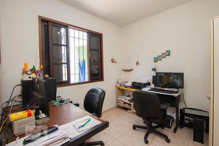 Escritório de casa à venda com 3 quartos, 85m² em Jardim Pazini, Taboão da Serra