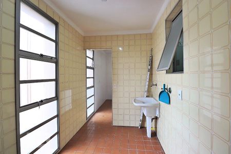 Apartamento para alugar com 122m², 3 quartos e 1 vagaÁrea de Serviço