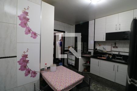 Cozinha de apartamento à venda com 3 quartos, 110m² em Vila Santa Clara, São Paulo