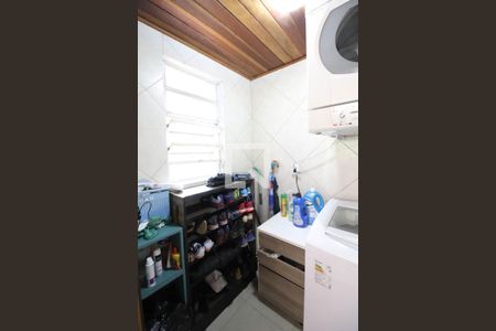 Casa à venda com 700m², 2 quartos e 2 vagasÁrea de serviço