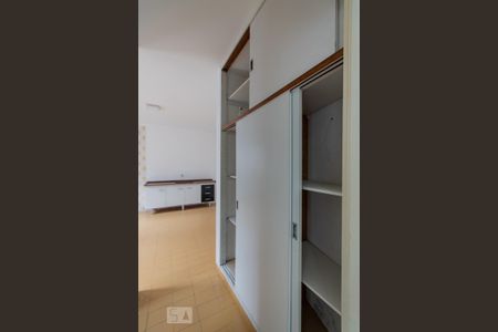 Casa à venda com 280m², 3 quartos e 3 vagasCozinha/Lavanderia