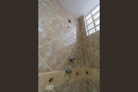 Casa à venda com 280m², 3 quartos e 3 vagasBanheiro da Suite