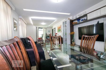 Sala de apartamento à venda com 4 quartos, 200m² em Eldorado, Contagem
