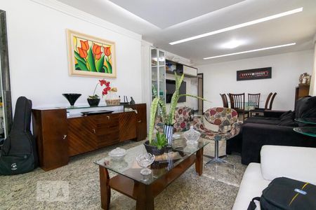 Sala de apartamento à venda com 4 quartos, 200m² em Eldorado, Contagem