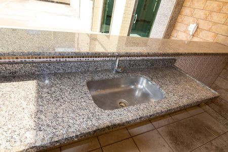 Apartamento à venda com 200m², 4 quartos e 3 vagasÁrea de churrasqueira