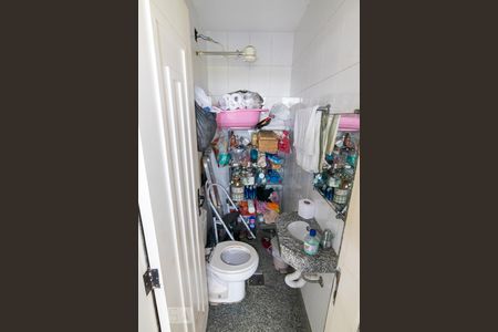 Apartamento à venda com 200m², 4 quartos e 3 vagasBanheiro serviço