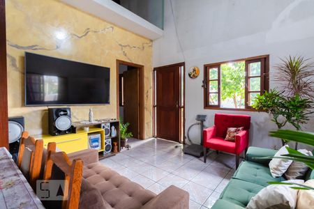 Sala de casa à venda com 3 quartos, 175m² em Rondônia, Novo Hamburgo