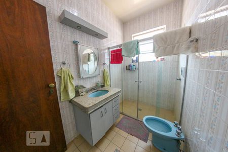 Casa à venda com 360m², 3 quartos e 3 vagasBanheiro Social