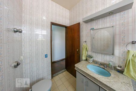 Casa à venda com 360m², 3 quartos e 3 vagasBanheiro Social