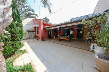 Casa à venda com 360m², 3 quartos e 3 vagasEspaço Gourmet