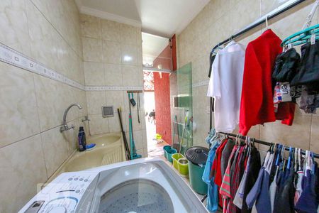 Casa à venda com 360m², 3 quartos e 3 vagasÁrea de Serviço