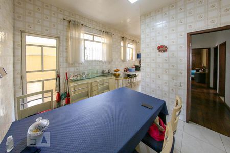 Casa à venda com 360m², 3 quartos e 3 vagasCozinha