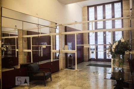 Hall de Entrada de apartamento à venda com 1 quarto, 45m² em República, São Paulo
