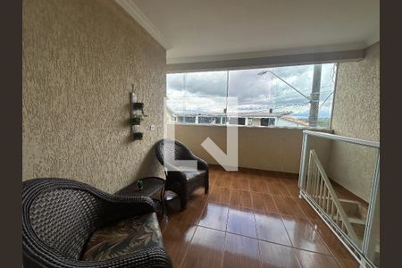 Varanda de casa para alugar com 3 quartos, 125m² em Jardim do Líbano, Barueri