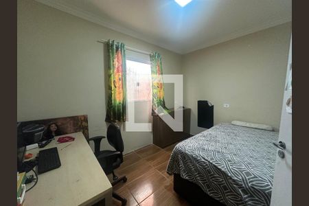 Quarto 1 de casa para alugar com 3 quartos, 125m² em Jardim do Líbano, Barueri